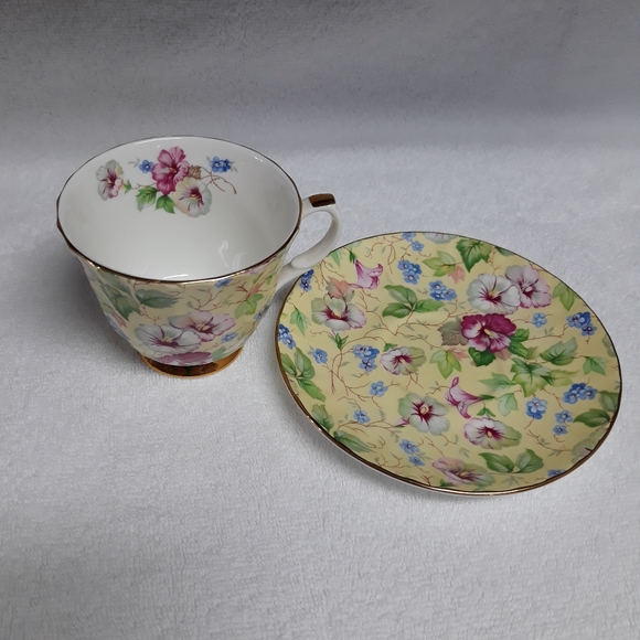 Vintage Allyn Nelson Collection Cup&Saucer Set - Picture 8 of 10